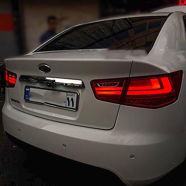 خطر عقب اسپرت سراتو - تصویر 3